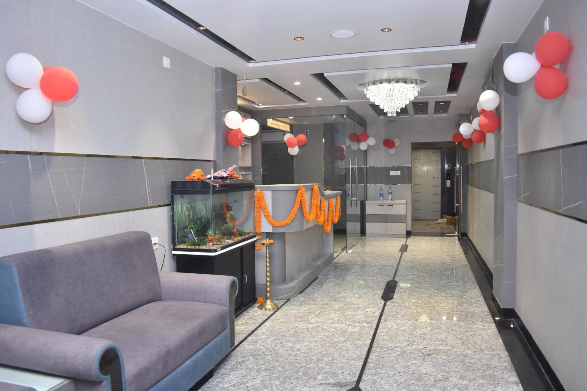 Hotel Omkareshwar Inn Deoghar Eksteriør billede